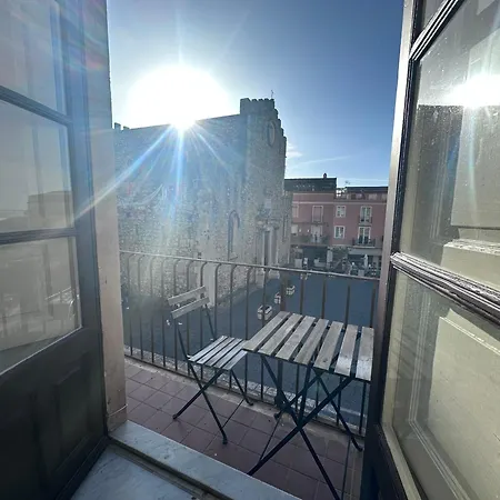 Casa Zia Cateri * 陶尔米纳